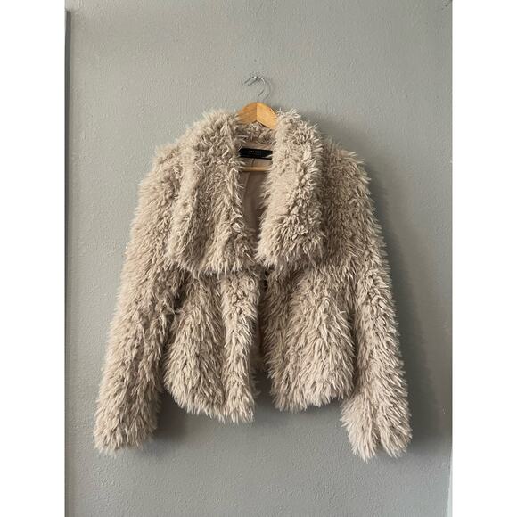 Zara Fuzzy Jacket - Picture 7 of 10